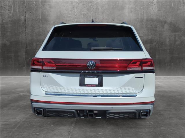 new 2024 Volkswagen Atlas car, priced at $49,472