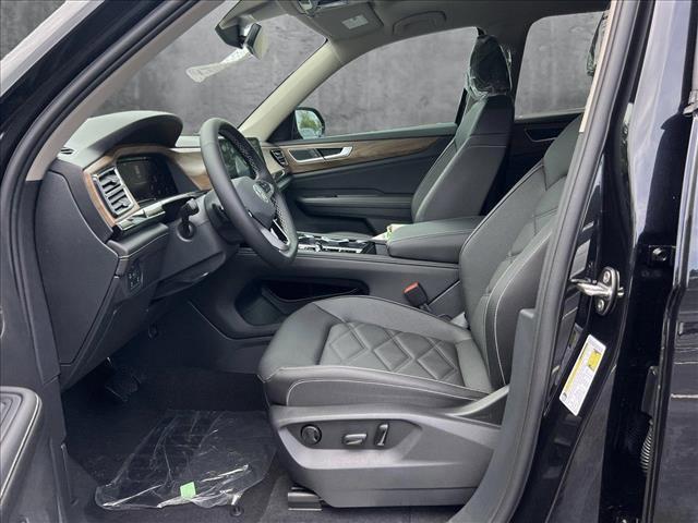 new 2025 Volkswagen Atlas car, priced at $42,096