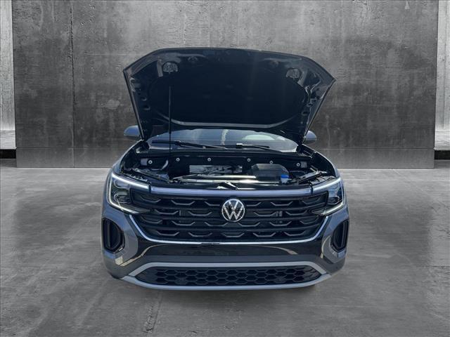 new 2025 Volkswagen Atlas Cross Sport car, priced at $40,909