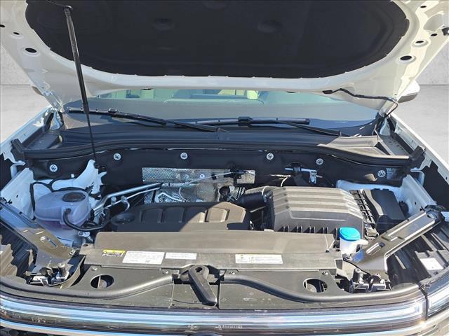 new 2026 Volkswagen Atlas car, priced at $43,039