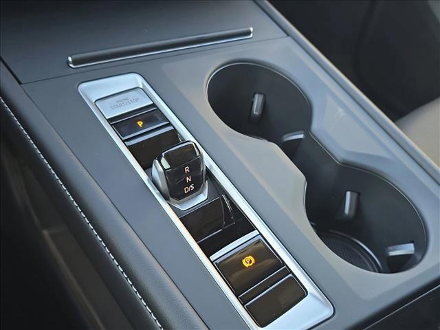 new 2026 Volkswagen Atlas car, priced at $39,383