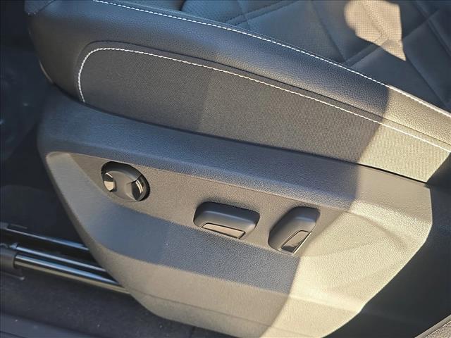 new 2026 Volkswagen Atlas car, priced at $39,383