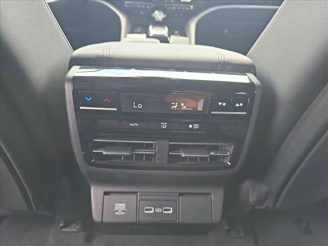 used 2024 Acura MDX car, priced at $42,949