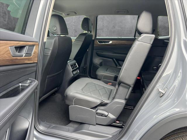 new 2025 Volkswagen Atlas car, priced at $44,249