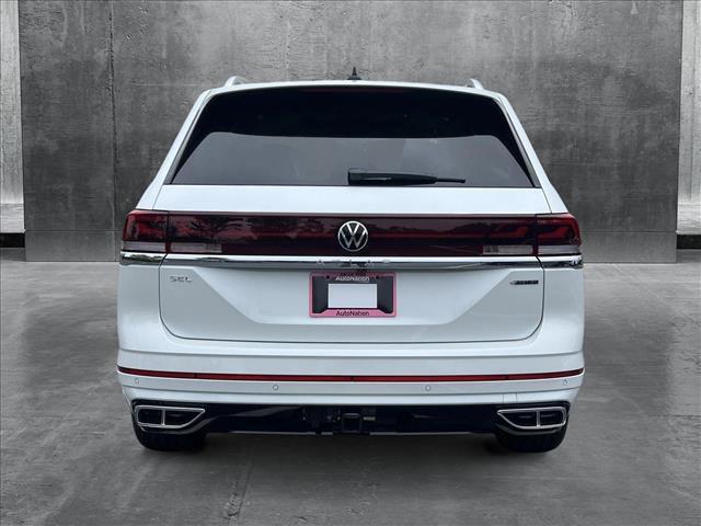 new 2025 Volkswagen Atlas car, priced at $52,609