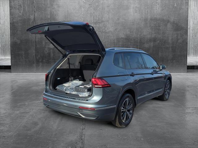 new 2024 Volkswagen Tiguan car, priced at $34,666