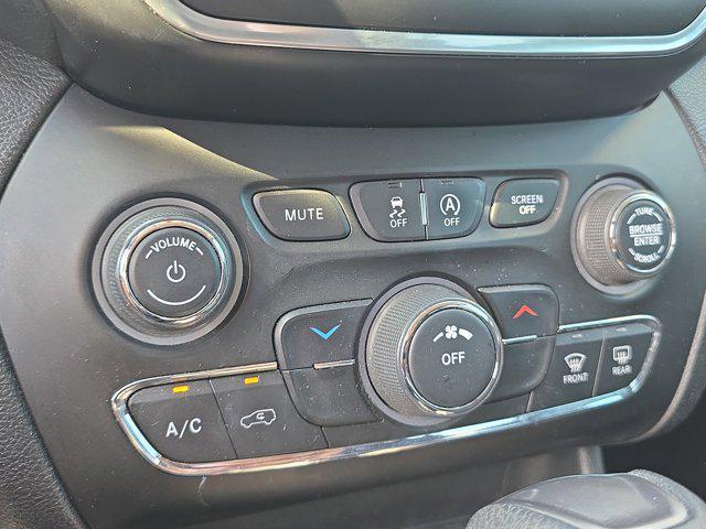 used 2020 Jeep Cherokee car, priced at $17,898