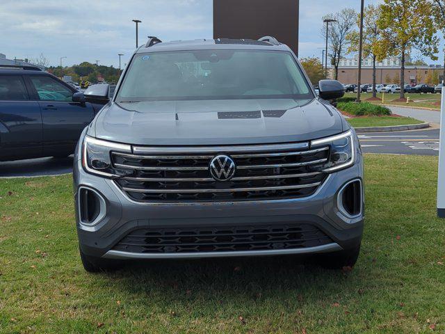 new 2024 Volkswagen Atlas car, priced at $39,179