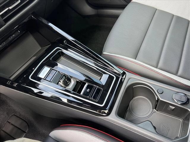 new 2025 Volkswagen Golf GTI car, priced at $39,243