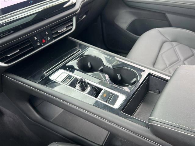 used 2024 Volkswagen Atlas car, priced at $40,858