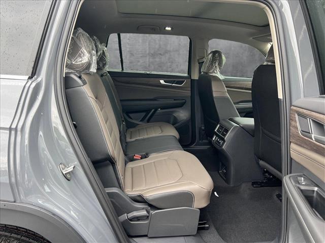 new 2025 Volkswagen Atlas car, priced at $49,416