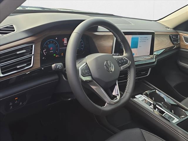 new 2026 Volkswagen Atlas car, priced at $43,582