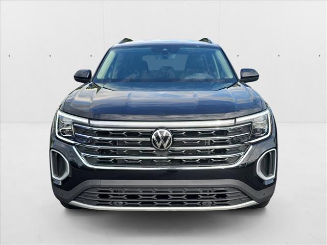 new 2026 Volkswagen Atlas car, priced at $43,582