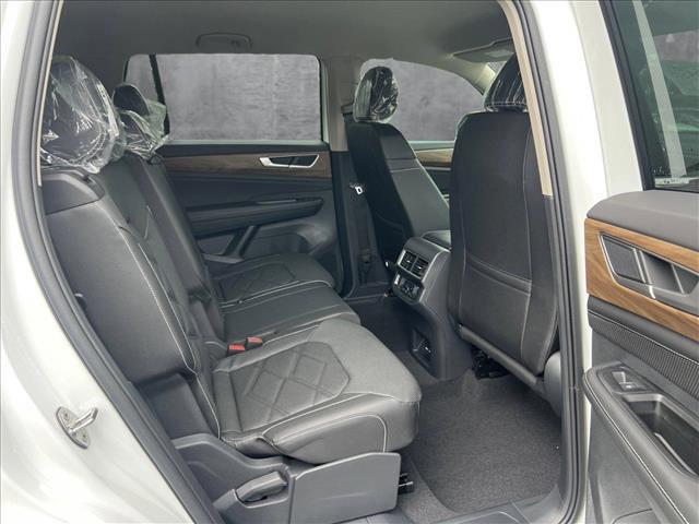 new 2025 Volkswagen Atlas car, priced at $38,731