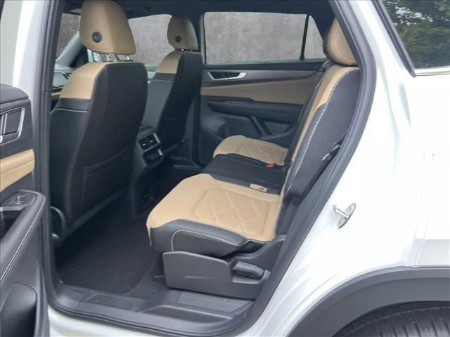 new 2025 Volkswagen Atlas Cross Sport car, priced at $40,899