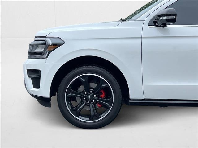 used 2022 Ford Expedition car, priced at $57,998