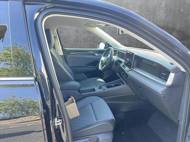 new 2025 Volkswagen Tiguan car, priced at $32,884