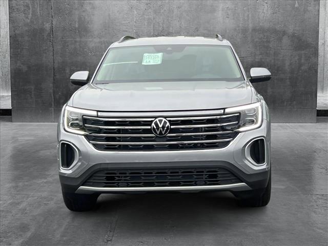 new 2025 Volkswagen Atlas car, priced at $38,999
