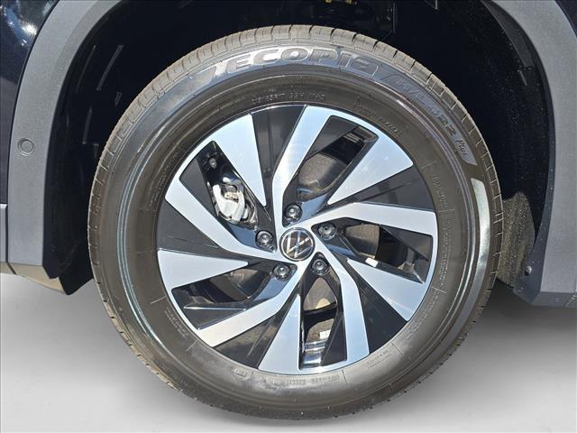 new 2025 Volkswagen Tiguan car, priced at $29,015