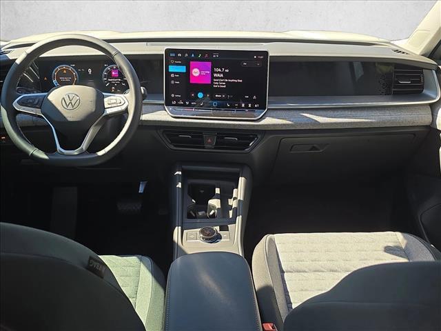 new 2025 Volkswagen Tiguan car, priced at $29,999