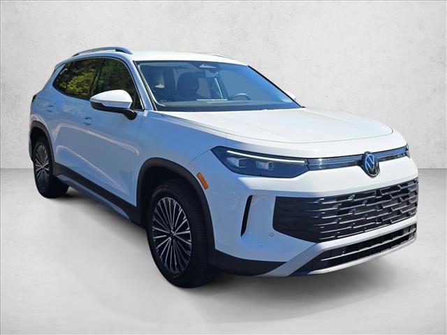 new 2025 Volkswagen Tiguan car, priced at $29,999