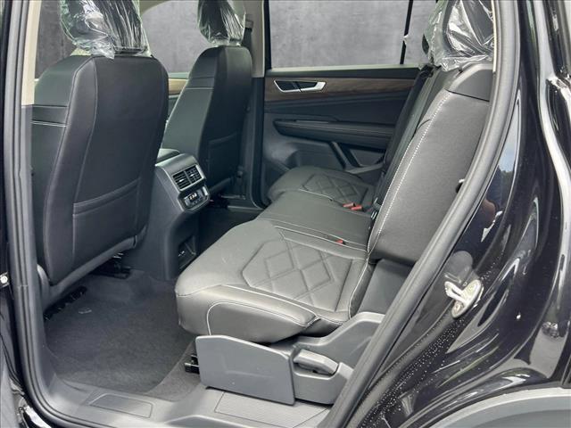 new 2025 Volkswagen Atlas car, priced at $35,813