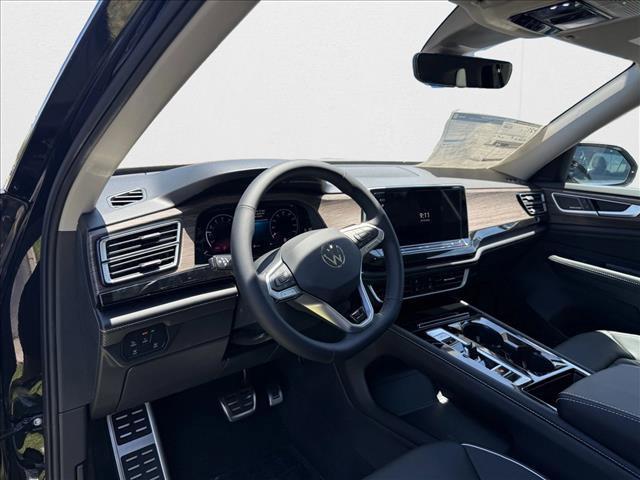 new 2025 Volkswagen Atlas car, priced at $50,640