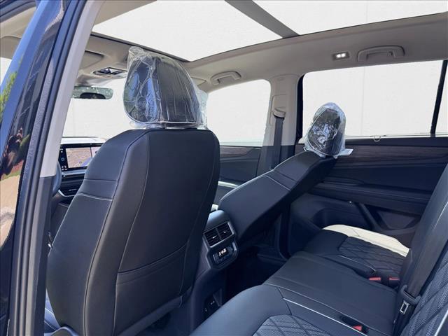 new 2025 Volkswagen Atlas car, priced at $50,640