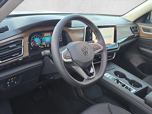 new 2026 Volkswagen Atlas car, priced at $39,383