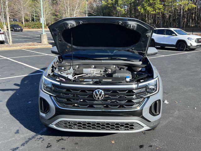 new 2025 Volkswagen Atlas Cross Sport car, priced at $43,871