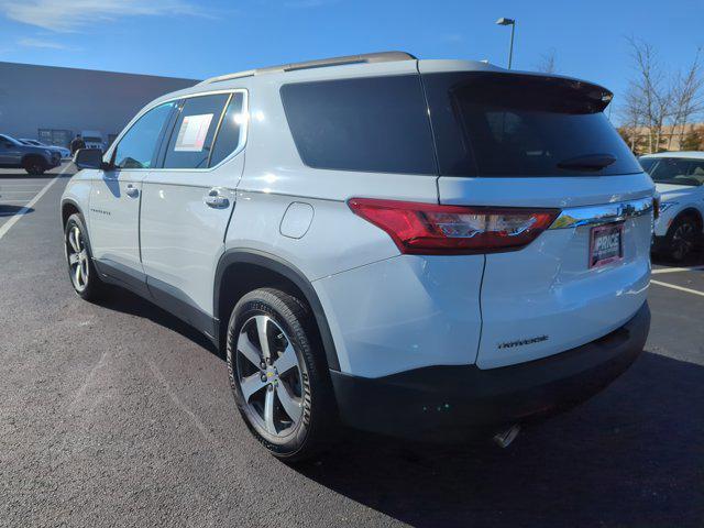 used 2021 Chevrolet Traverse car, priced at $26,999