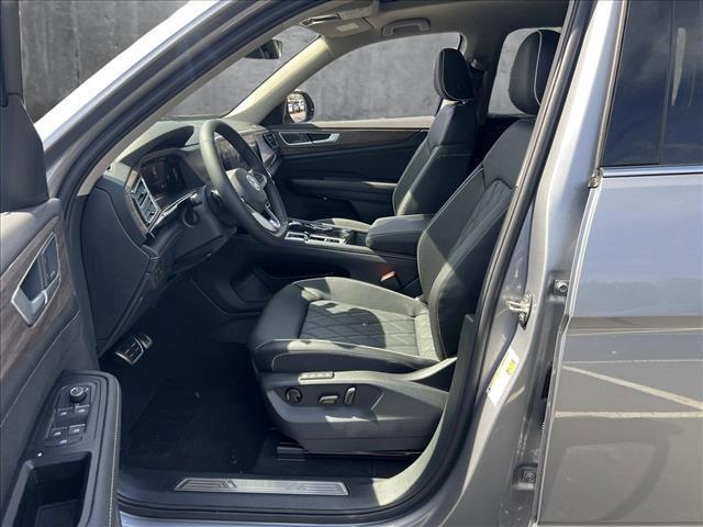 new 2025 Volkswagen Atlas car, priced at $52,269