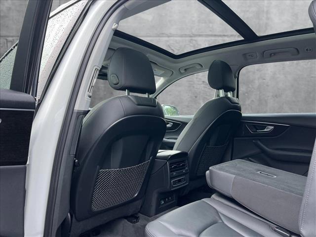 used 2022 Audi Q7 car, priced at $37,788