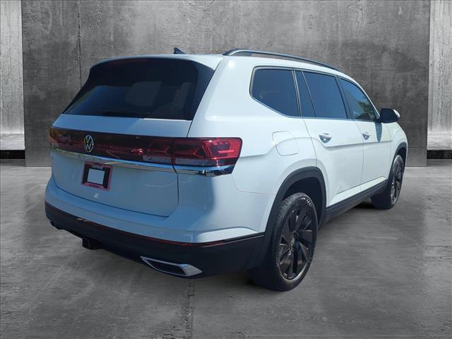 new 2025 Volkswagen Atlas car, priced at $42,999