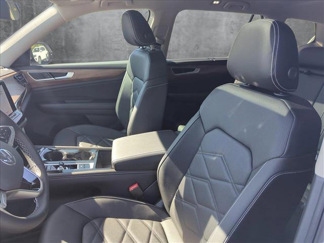 new 2025 Volkswagen Atlas car, priced at $42,999