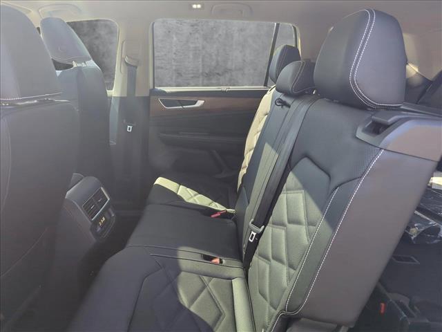 new 2025 Volkswagen Atlas car, priced at $42,999