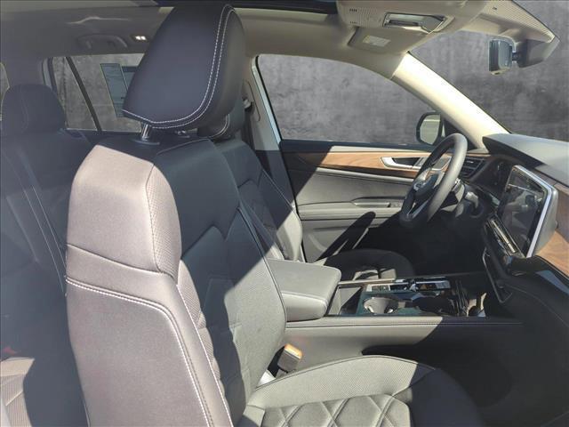 new 2025 Volkswagen Atlas car, priced at $42,999