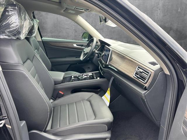new 2025 Volkswagen Atlas car, priced at $46,254
