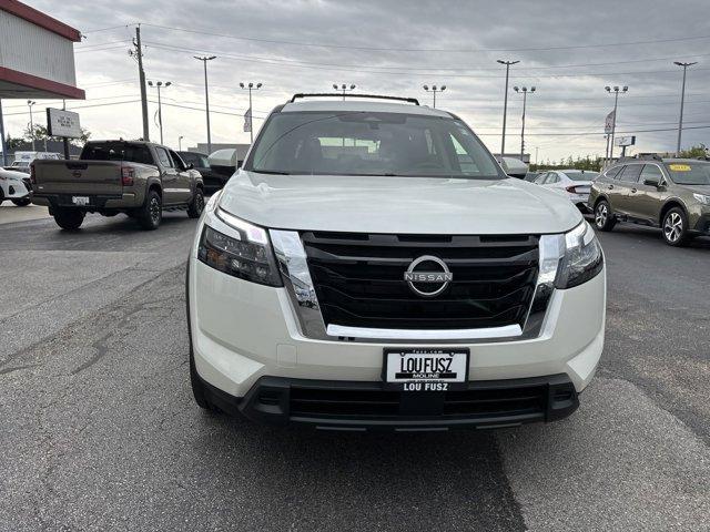 new 2024 Nissan Pathfinder car, priced at $38,000