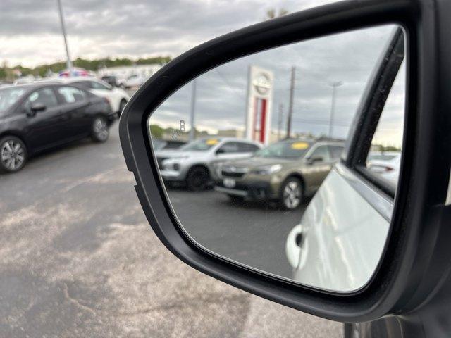 new 2024 Nissan Pathfinder car, priced at $38,000