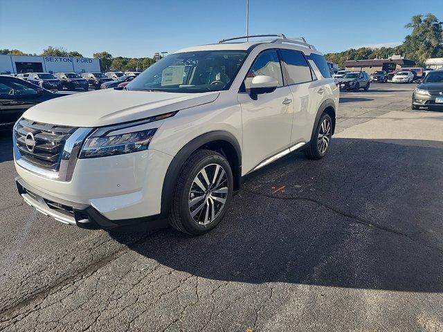 new 2024 Nissan Pathfinder car, priced at $48,000