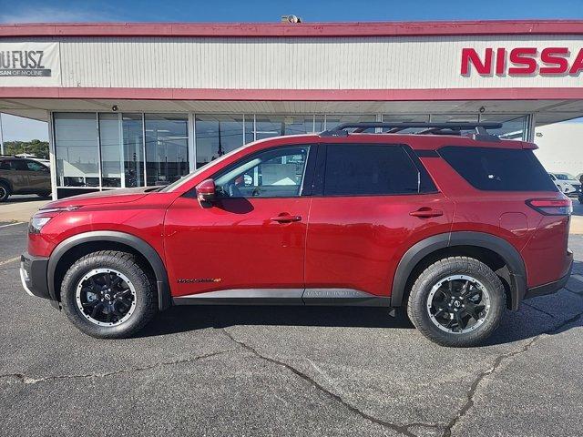 new 2024 Nissan Pathfinder car, priced at $41,803