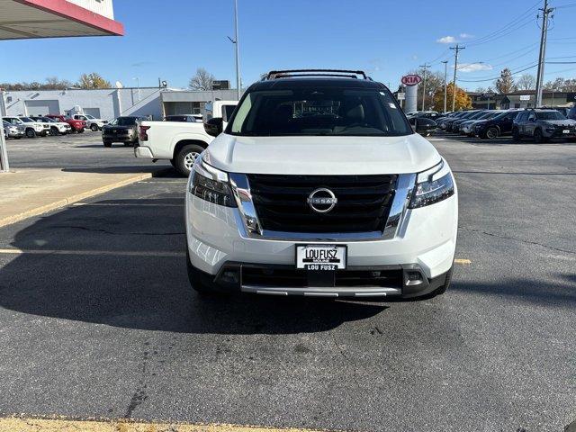 new 2025 Nissan Pathfinder car, priced at $51,725