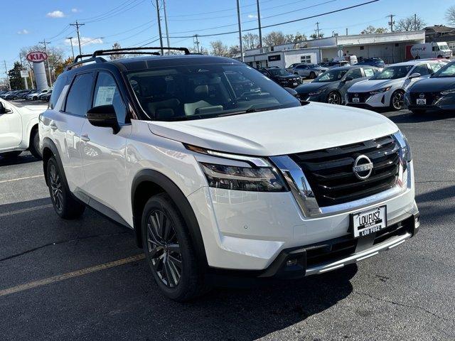 new 2025 Nissan Pathfinder car, priced at $51,725