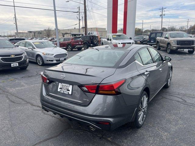 new 2025 Nissan Altima car, priced at $37,680