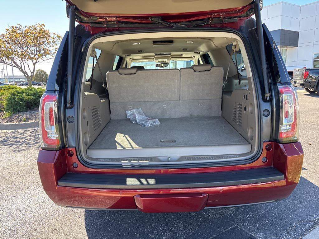 used 2019 GMC Yukon XL car, priced at $27,843