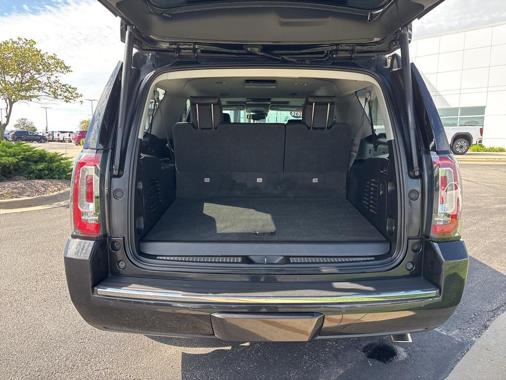 used 2020 GMC Yukon XL car, priced at $43,768