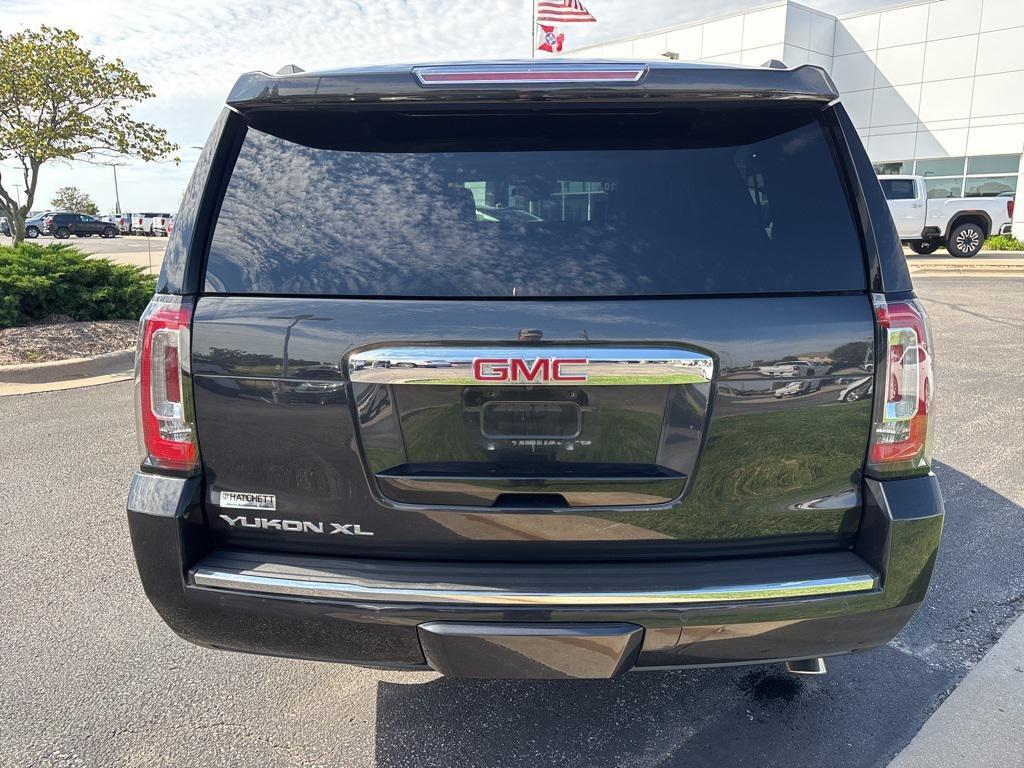 used 2020 GMC Yukon XL car, priced at $43,768