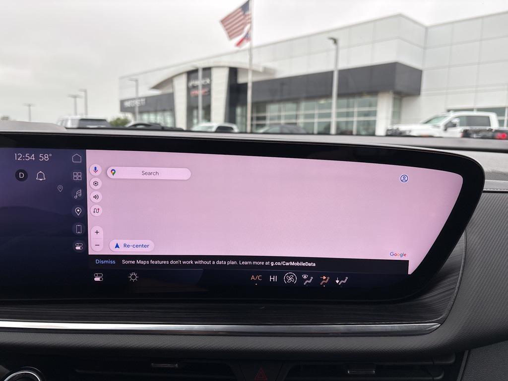 used 2024 Buick Envision car, priced at $30,674