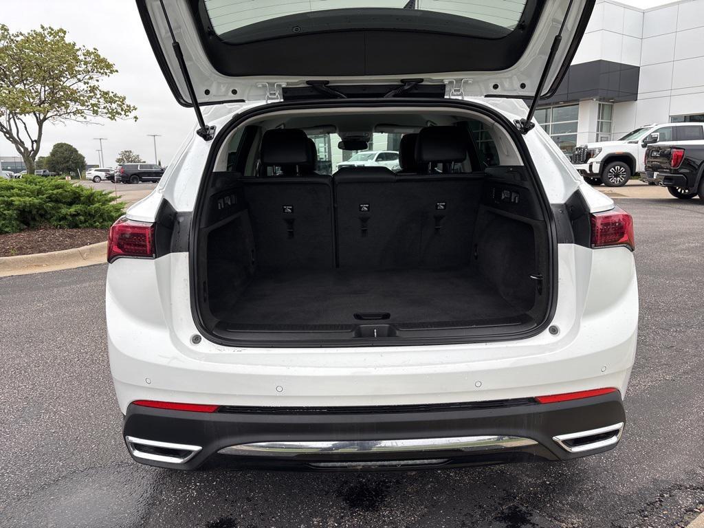 used 2024 Buick Envision car, priced at $30,674